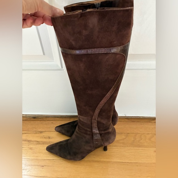 Women’s Genuine Suede Knee High Chocolate Dark Brown Heeled Boots - Picture 2 of 12